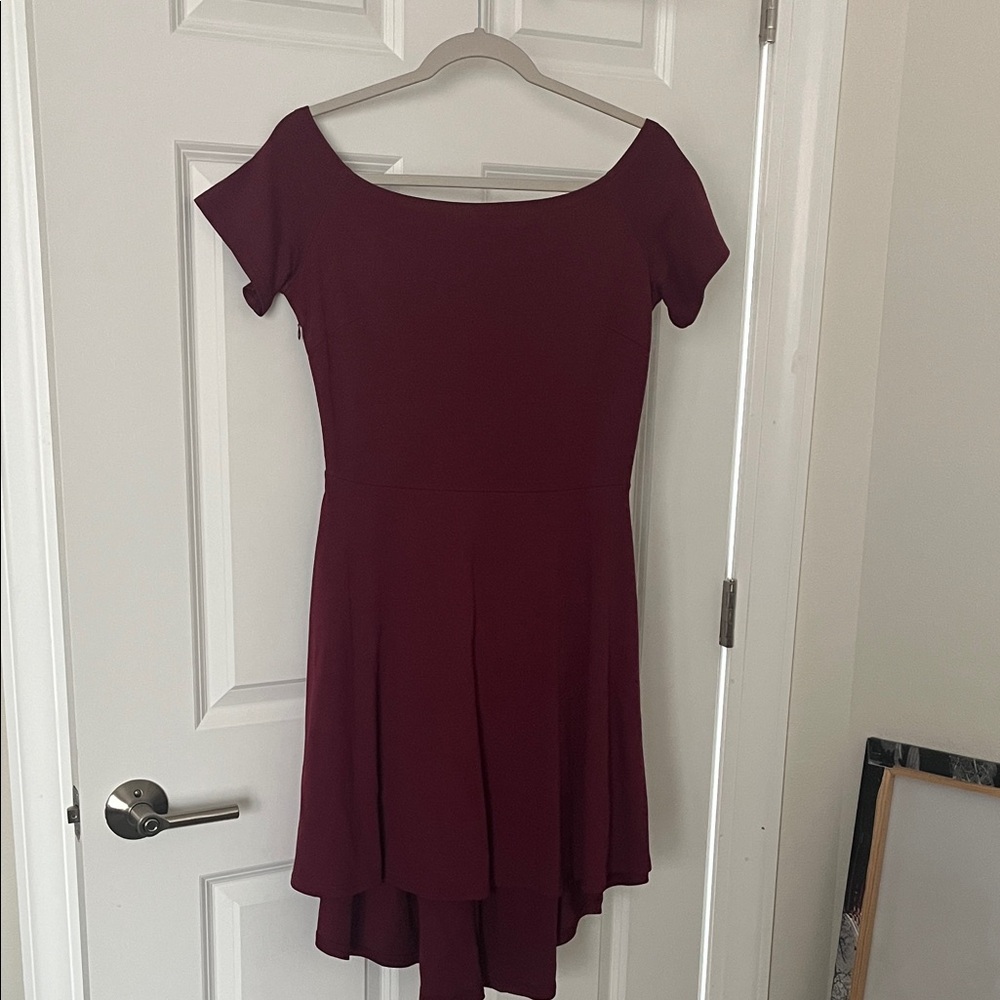 Elegant Burgundy Women's Dress